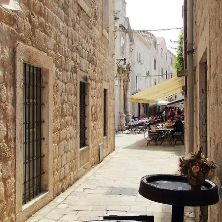 公寓 安杰勒斯公寓酒店 *