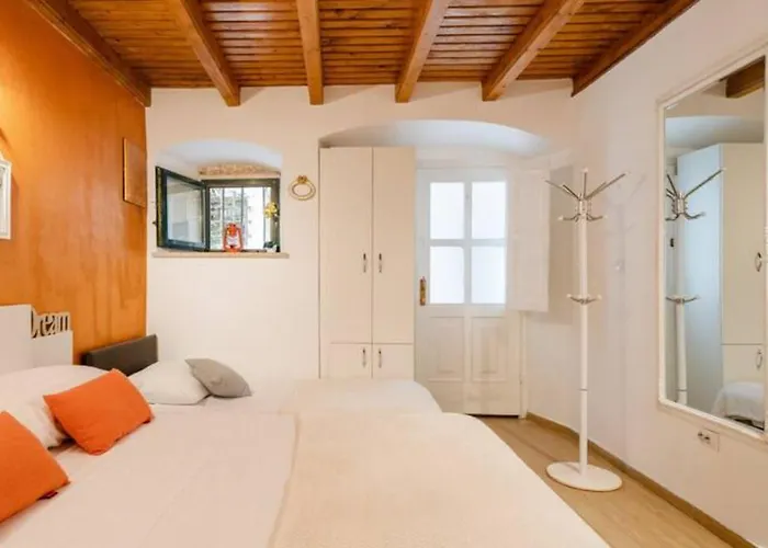 Διαμέρισμα Angelus *